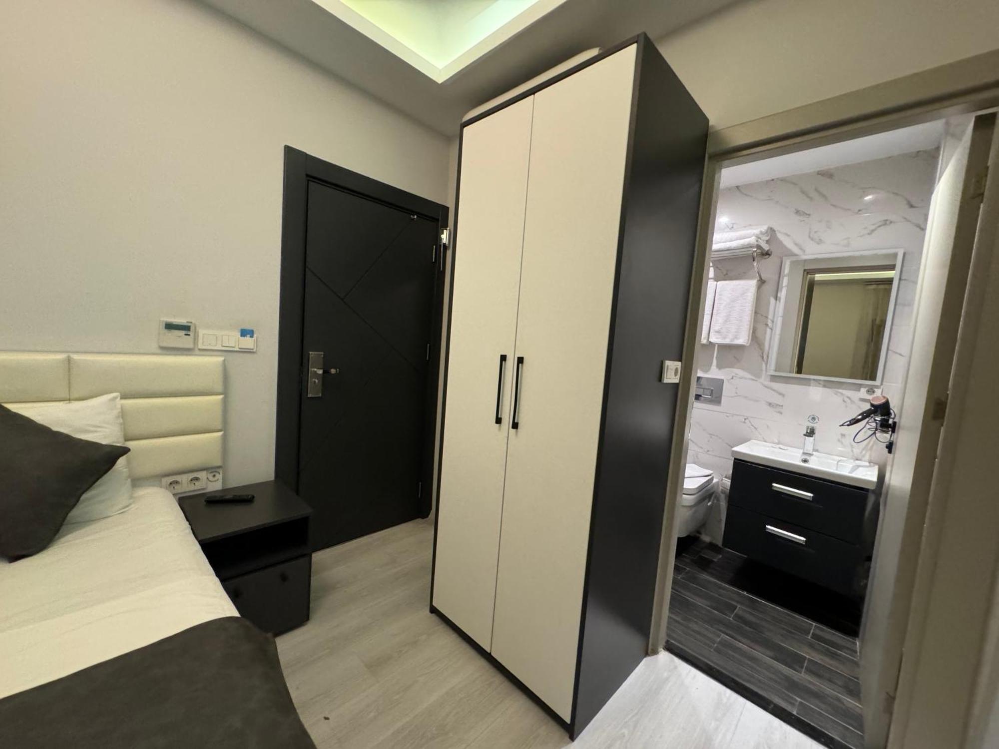 Aram Edessa Hotel Стамбул Экстерьер фото